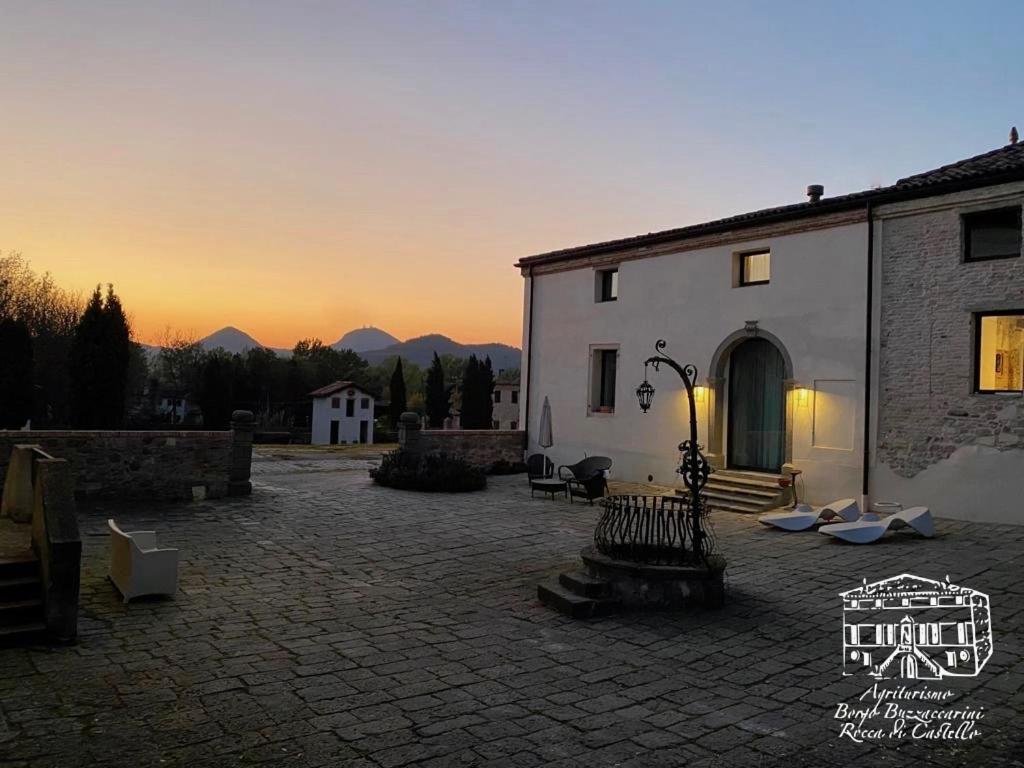 Agriturismo Borgo Buzzaccarini Rocca Di Castello 몽셀리체 외부 사진