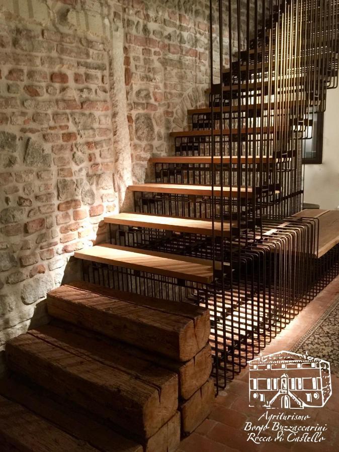 Agriturismo Borgo Buzzaccarini Rocca Di Castello 몽셀리체 외부 사진