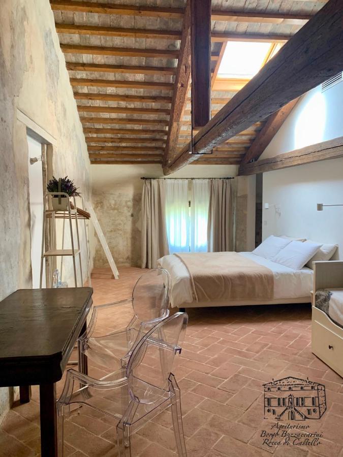 Agriturismo Borgo Buzzaccarini Rocca Di Castello 몽셀리체 외부 사진